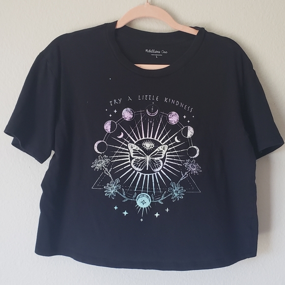 Black ⚫ Moon Stars Crop Top - Picture 2 of 14